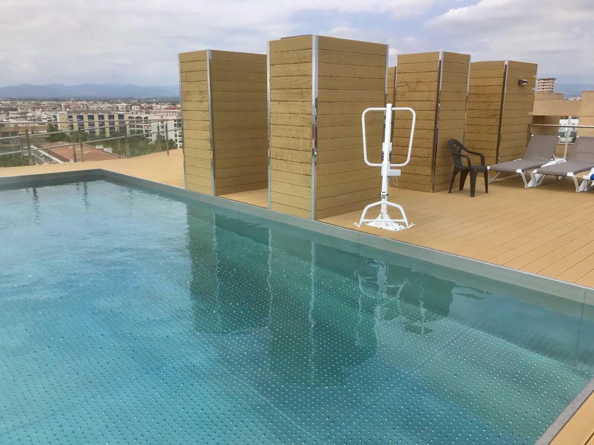 De Luxe Con Piscina Appartement