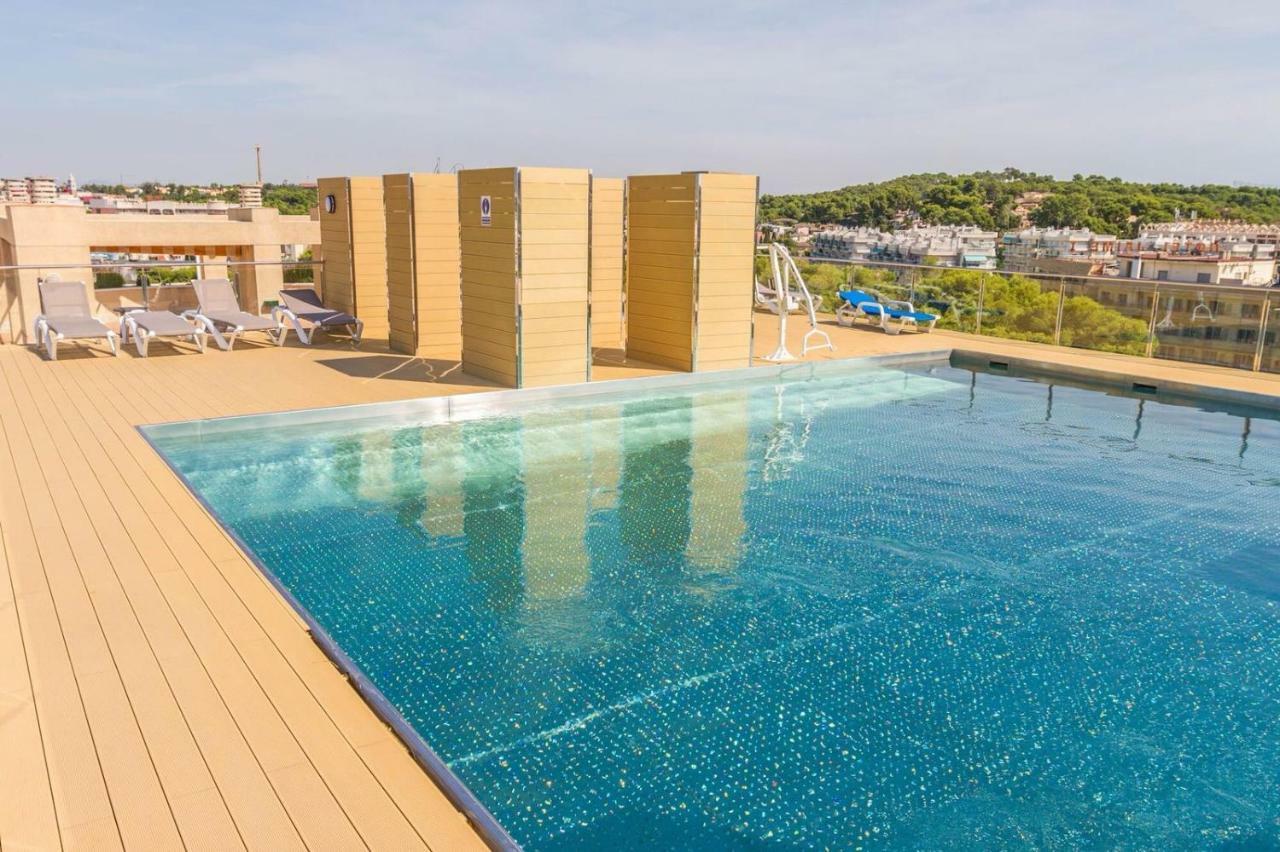 De Luxe Con Piscina Apartment Salou